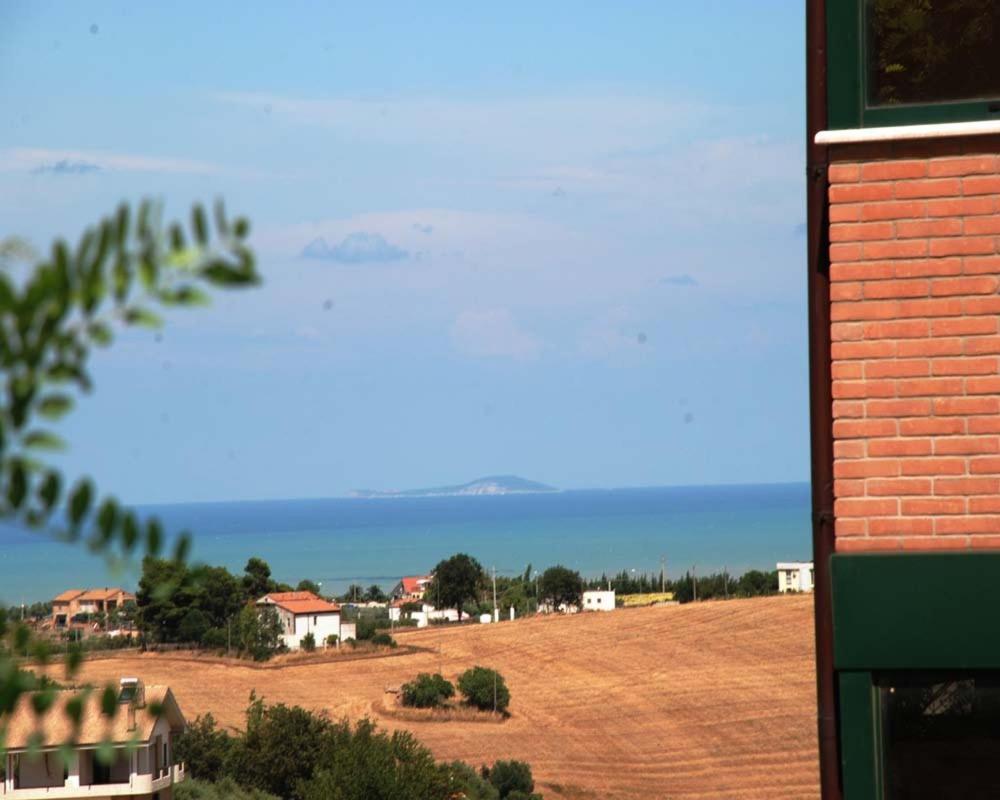 Hotel Santoianni San Martino in Pensilis Exterior foto